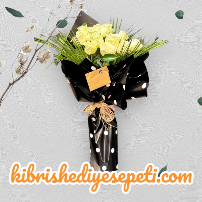 11 Beyaz Gül Buketi